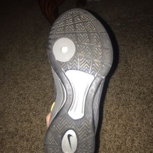 Nike tennis shoes/Volleyball shoes